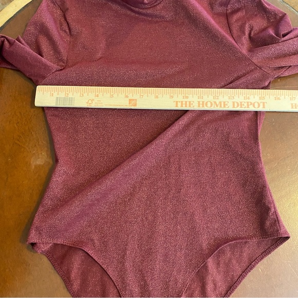 Anthropologie Daily Practice Shimmer Open Back Bodysuit Plum Mock Neck Small nwt - Picture 9 of 10